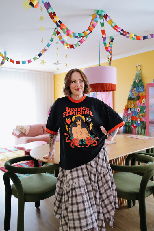 Divine Feminine (Limited edition Tee)